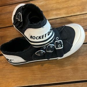 Rocket Dog Slip On Shoes Women’s sz 7.5 EUC Grey/Black/White